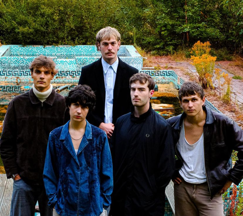 SINGLE REVIEW: Sefeltt  – Kiss&nbsp;Me