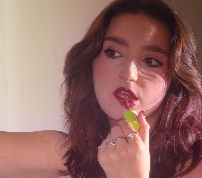 SINGLE REVIEW: Iona Summer – Nobody’s Bitch