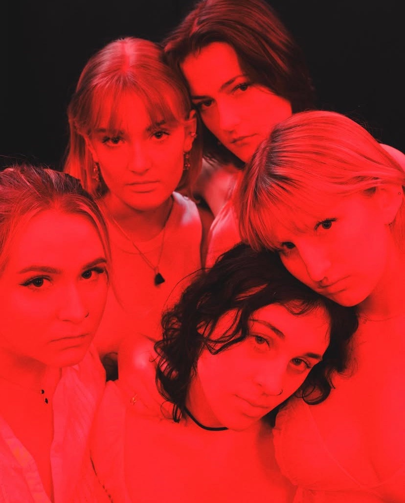 SINGLE REVIEW: Girl Group – Yay!&nbsp;Saturday