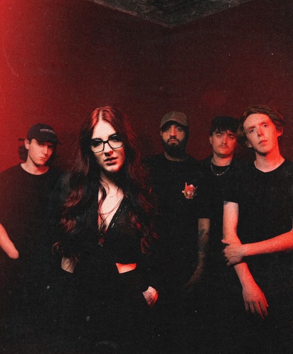 SINGLE REVIEW: TNL VZN –&nbsp;Satin