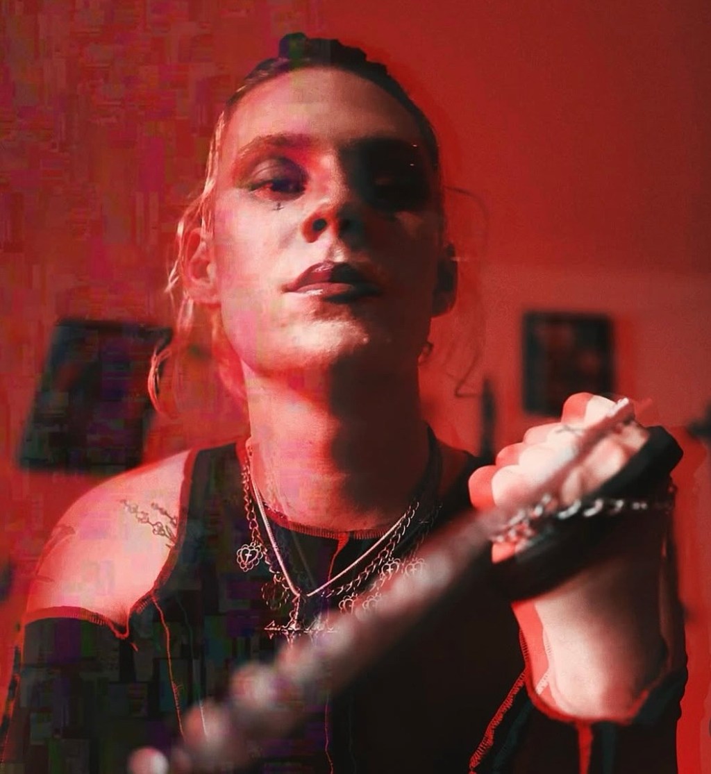 SINGLE REVIEW: Dead Animals – Focus