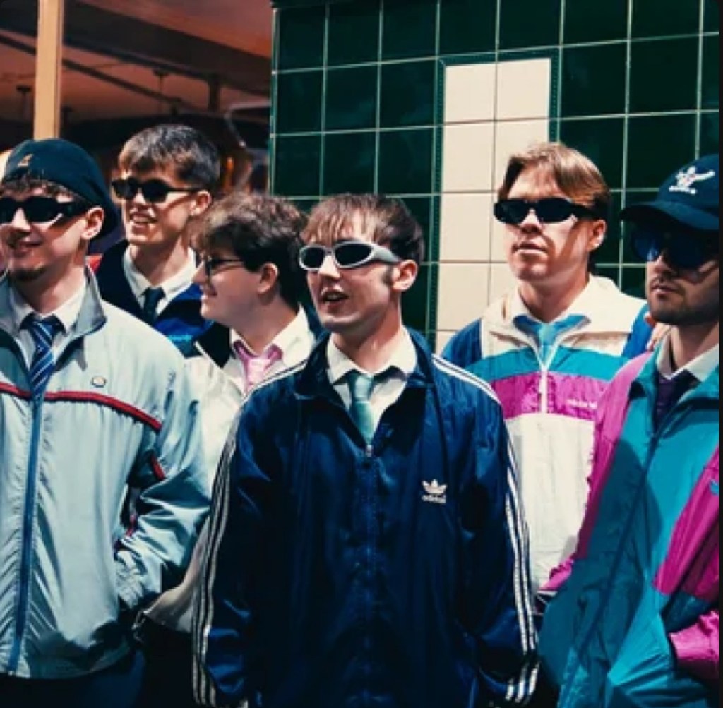 SINGLE REVIEW: Roscoe Street –&nbsp;Sunbleached